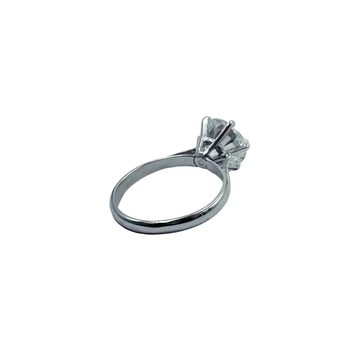 Bague Solitaire en or blanc et diamant - Image 7