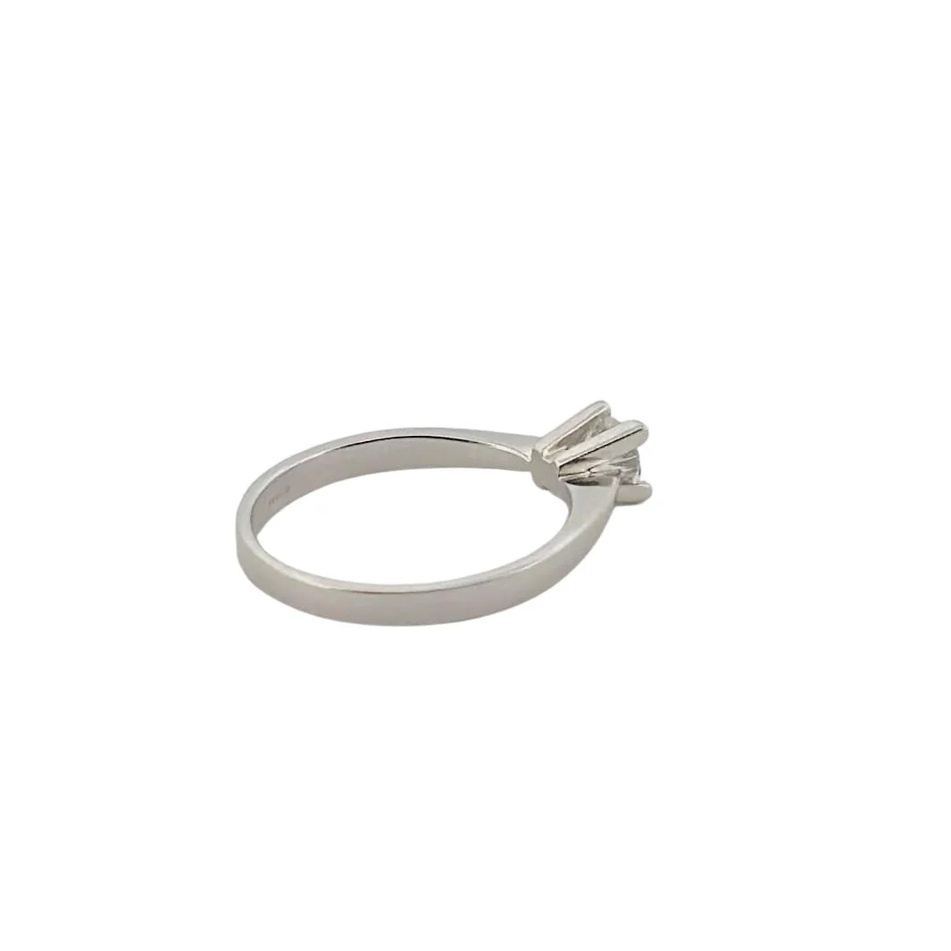 Bague Solitaire en or blanc et diamant - Image 3