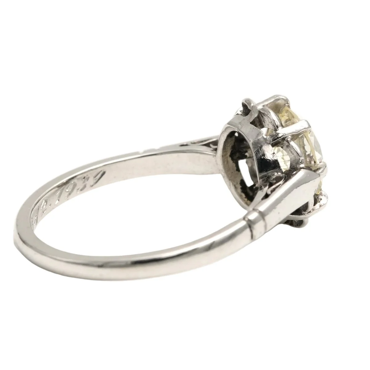 Bague Solitaire en or blanc et diamant - Image 5