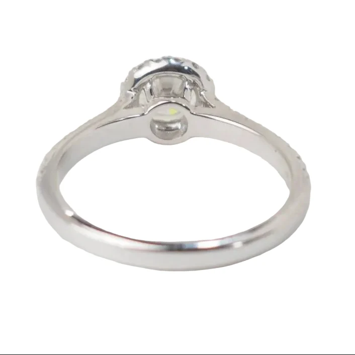 Bague Solitaire en or blanc et diamants - Image 7