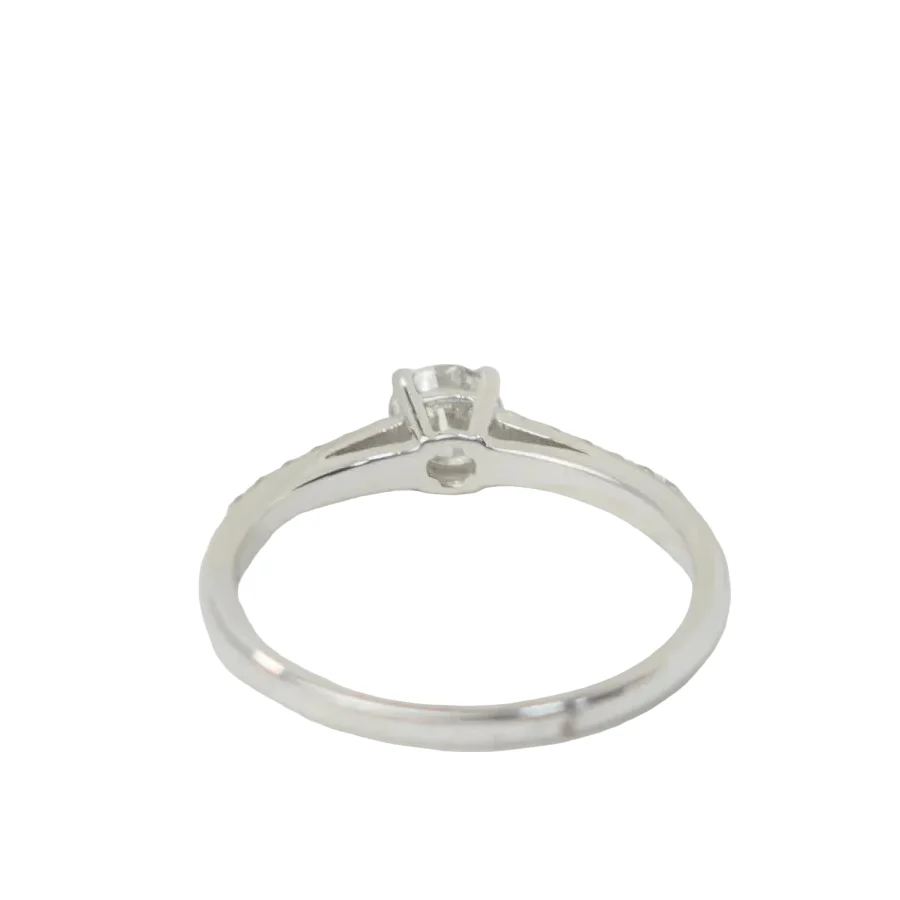 Bague Solitaire en or blanc et diamants - Image 3