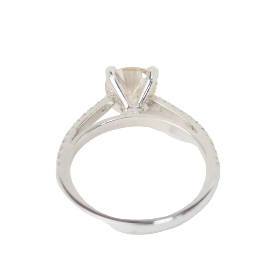 Bague Solitaire en or blanc et diamants - Image 4