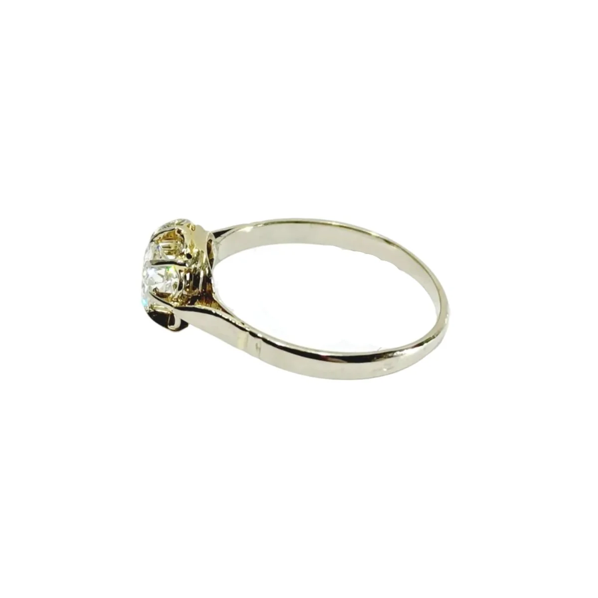 Bague Solitaire en or blanc et diamants - Image 4