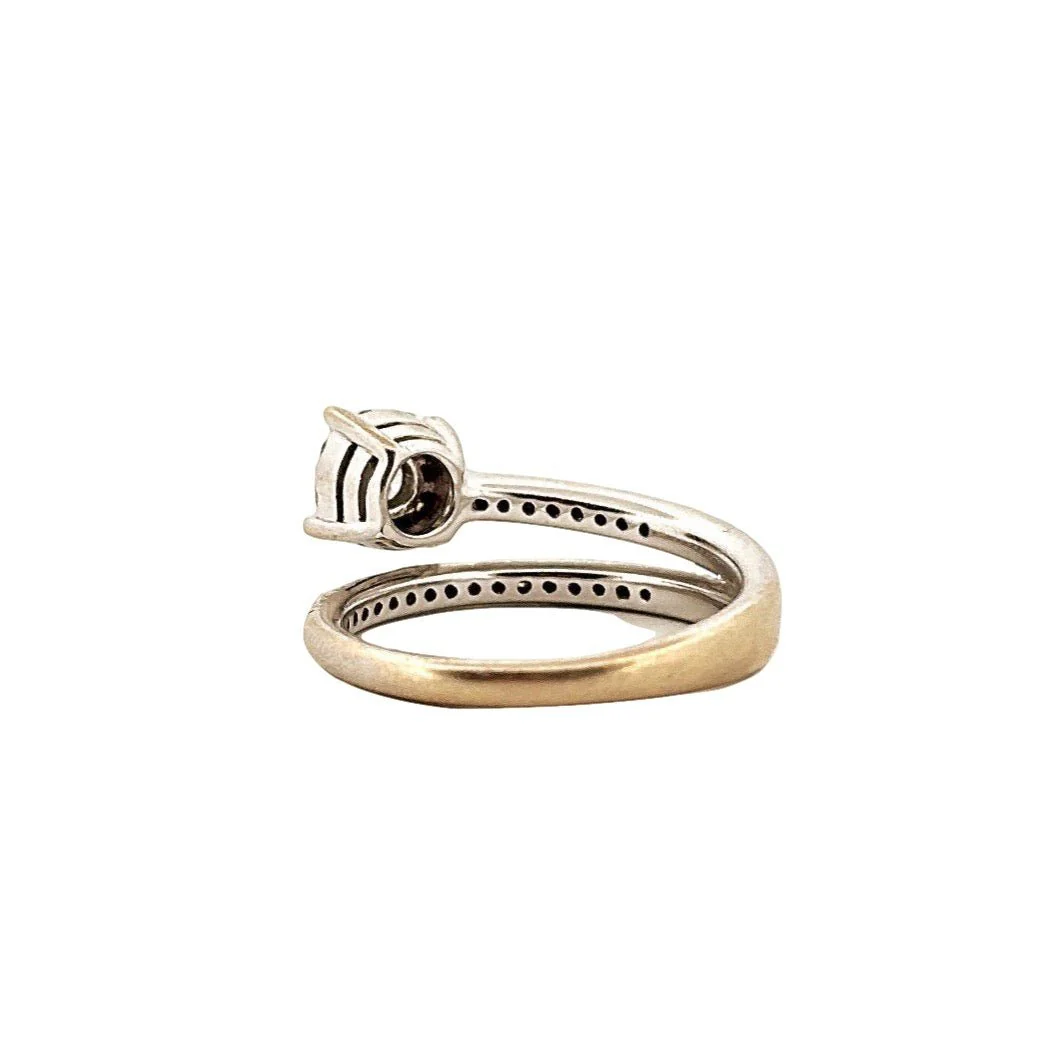 Bague Solitaire en or blanc et diamants - Image 3