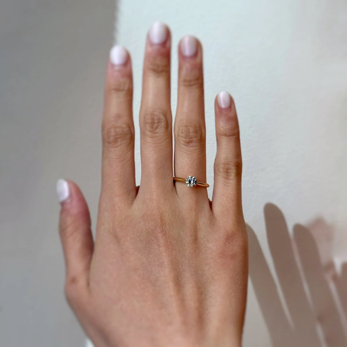 Bague Solitaire en or jaune et diamant - Image 2
