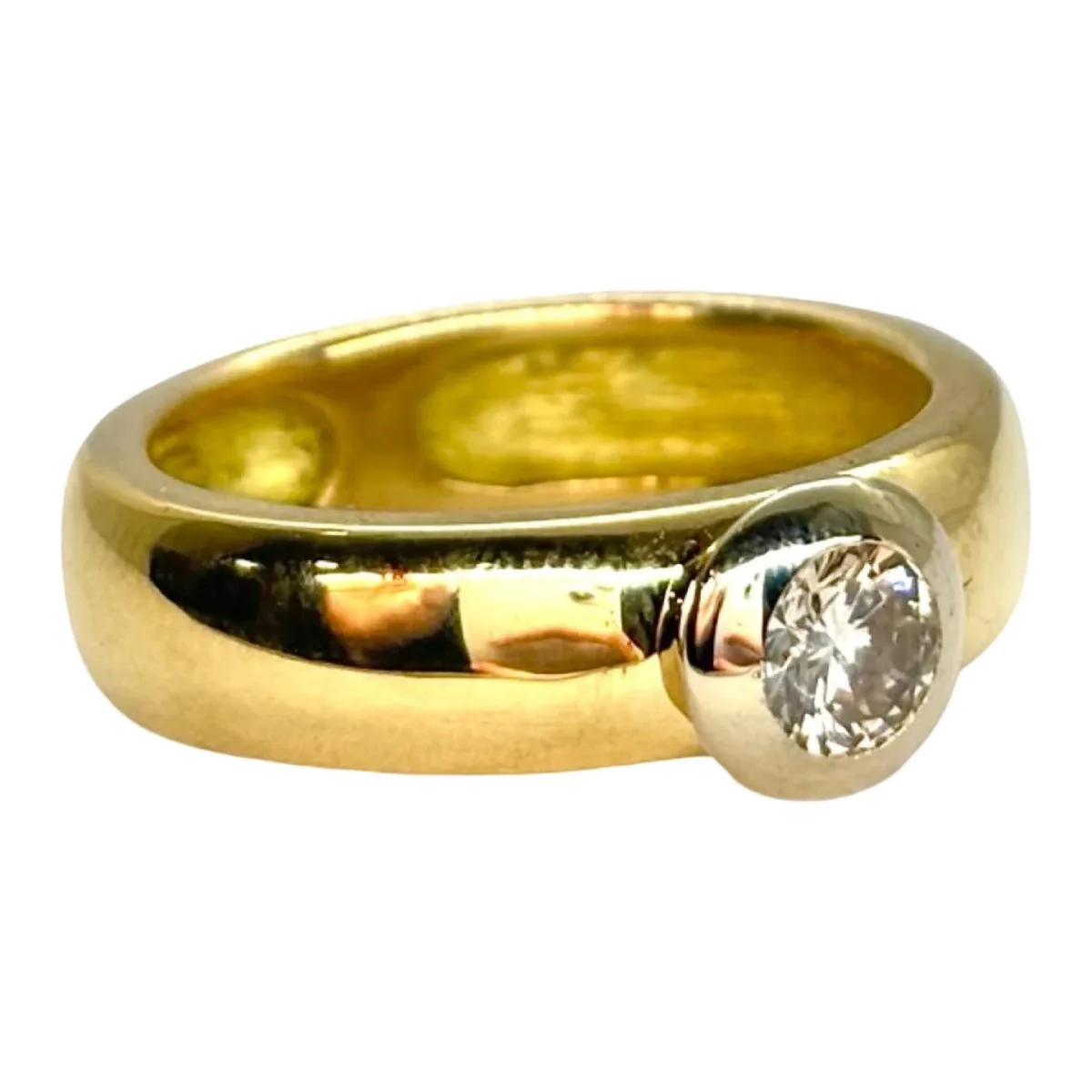 Bague Solitaire en or jaune et diamant - Image 5