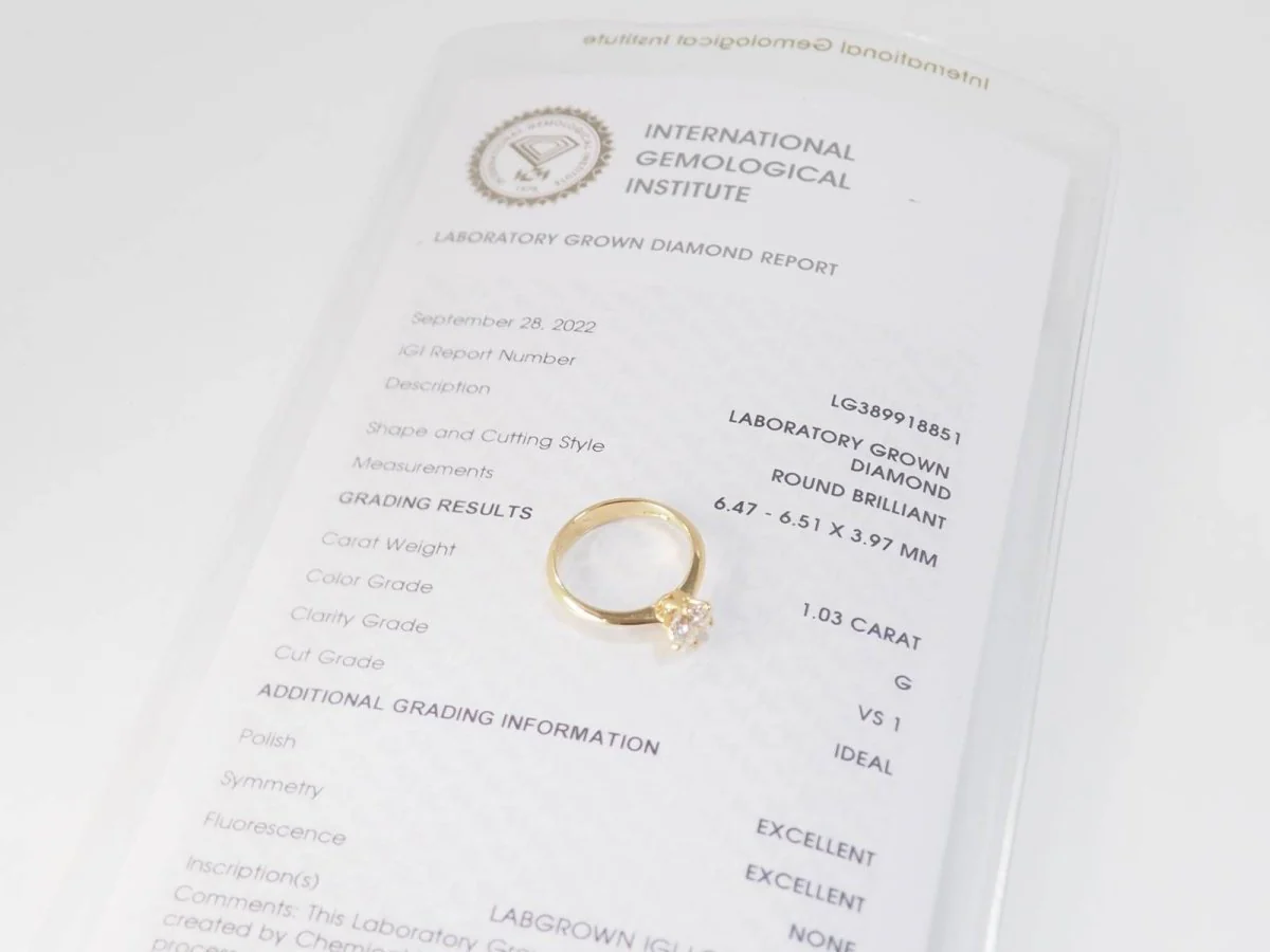 Bague Solitaire en or jaune et diamant - Image 5