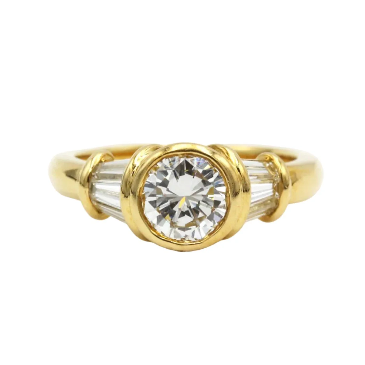 Bague Solitaire en or jaune et diamants