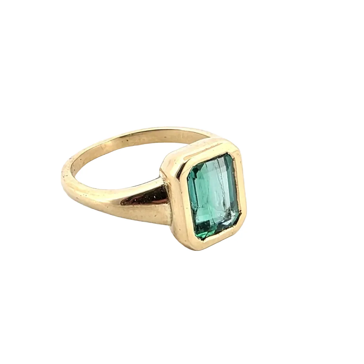 Bague Solitaire en or jaune et émeraude - Image 5