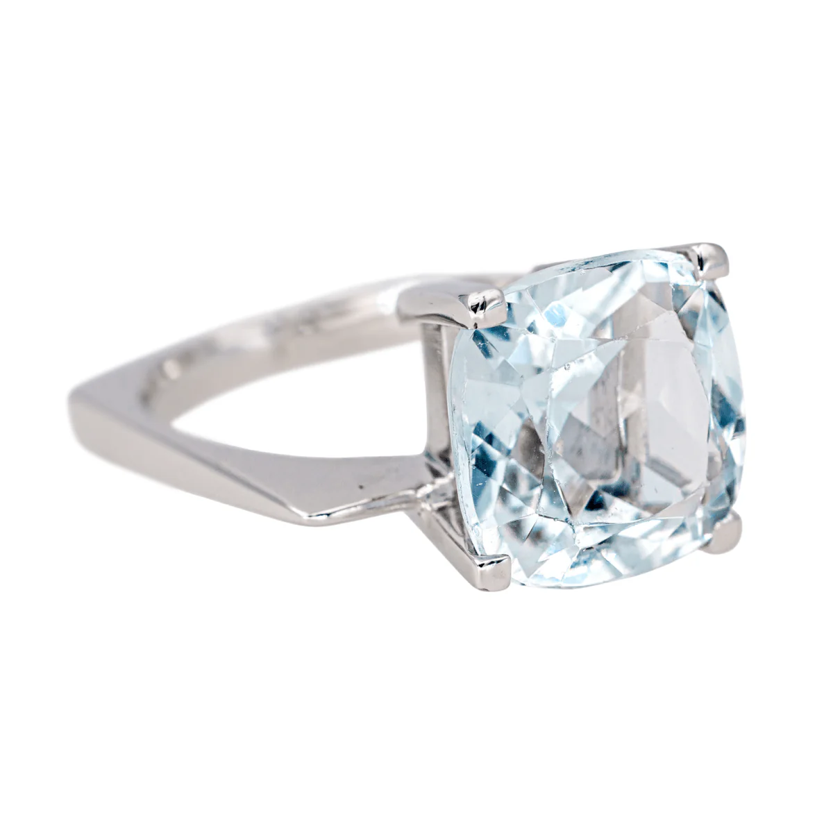 Bague Solitaire en or blanc et aigue-marine - Image 6