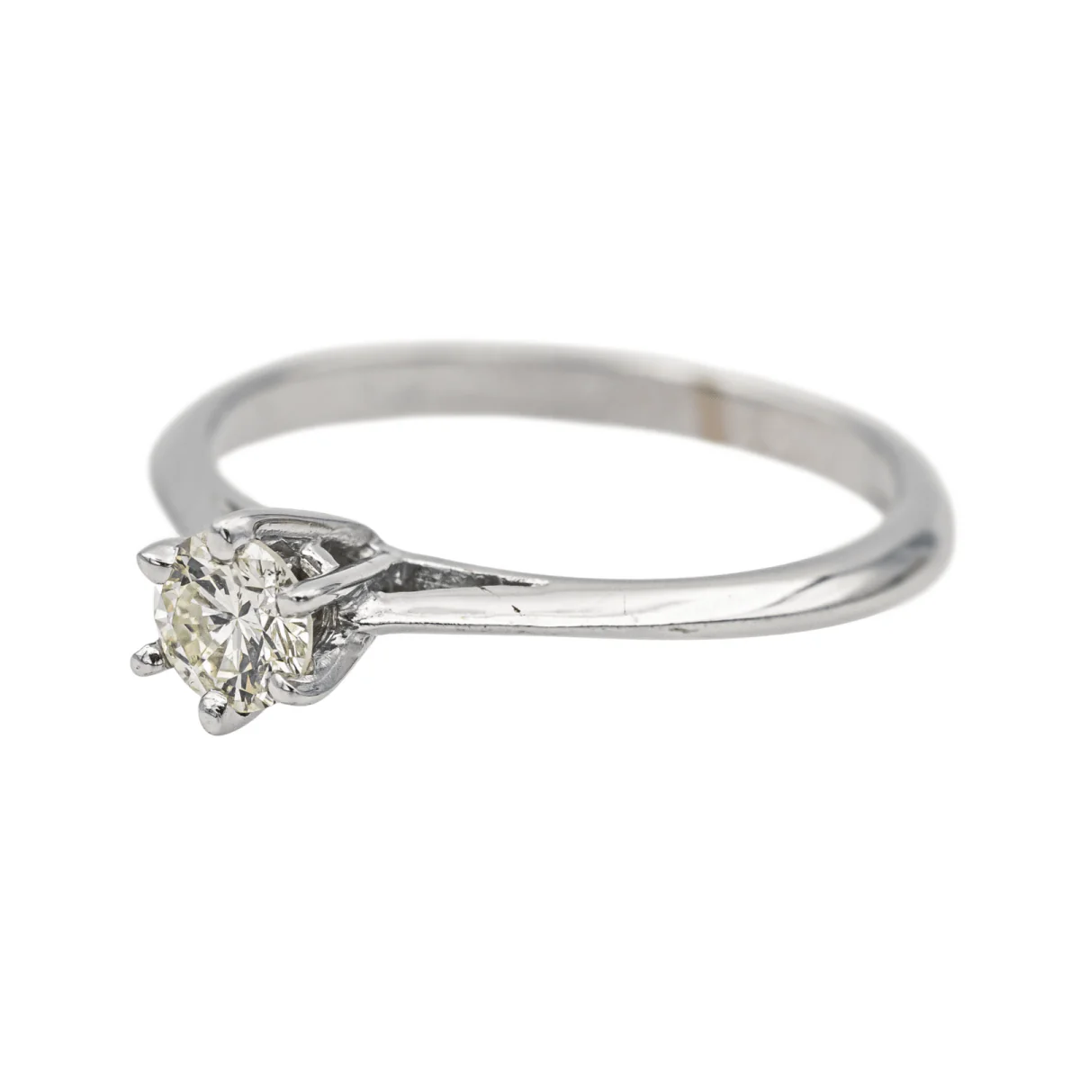 Bague Solitaire en or blanc et diamants - Image 3