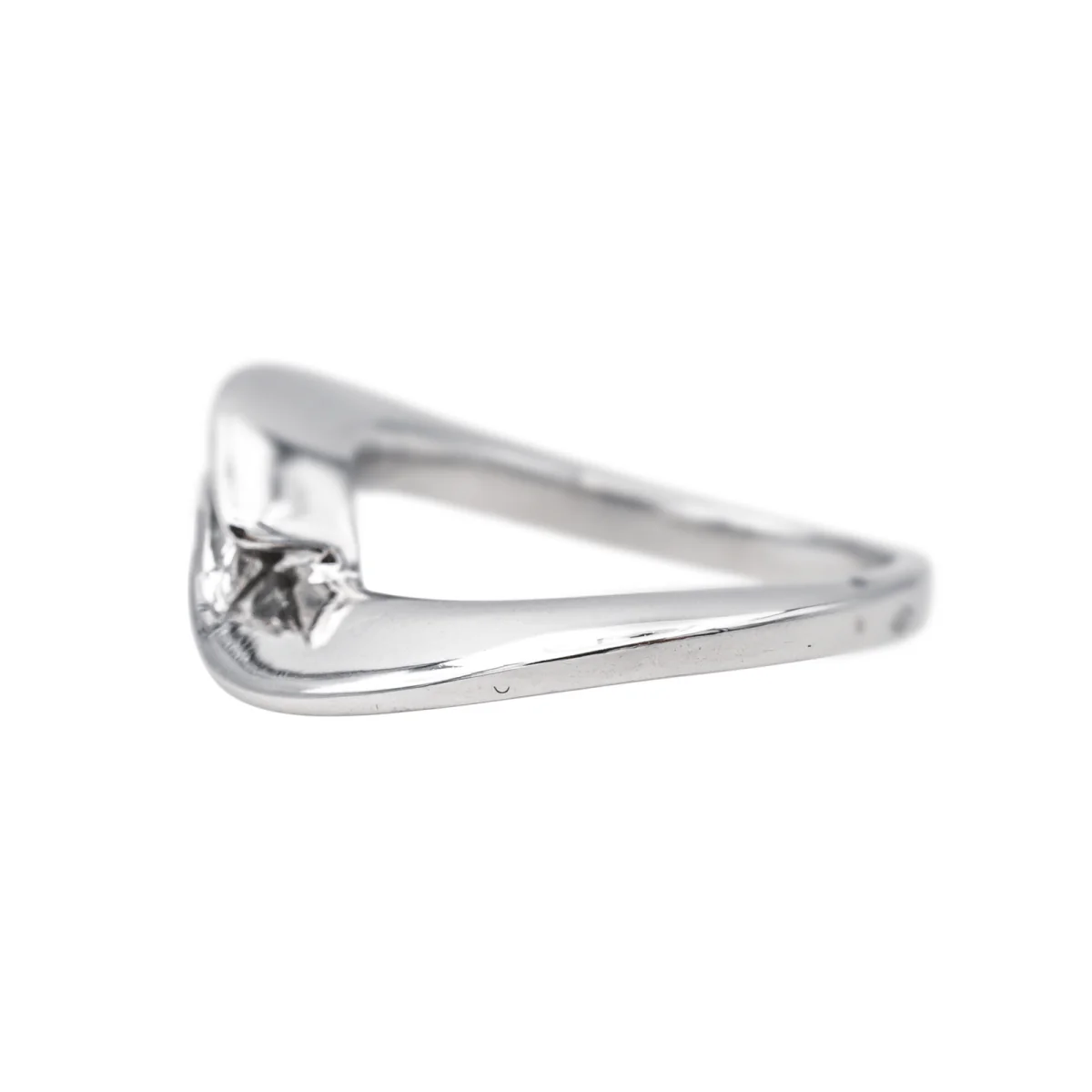 Bague Solitaire en or blanc et diamant - Image 4