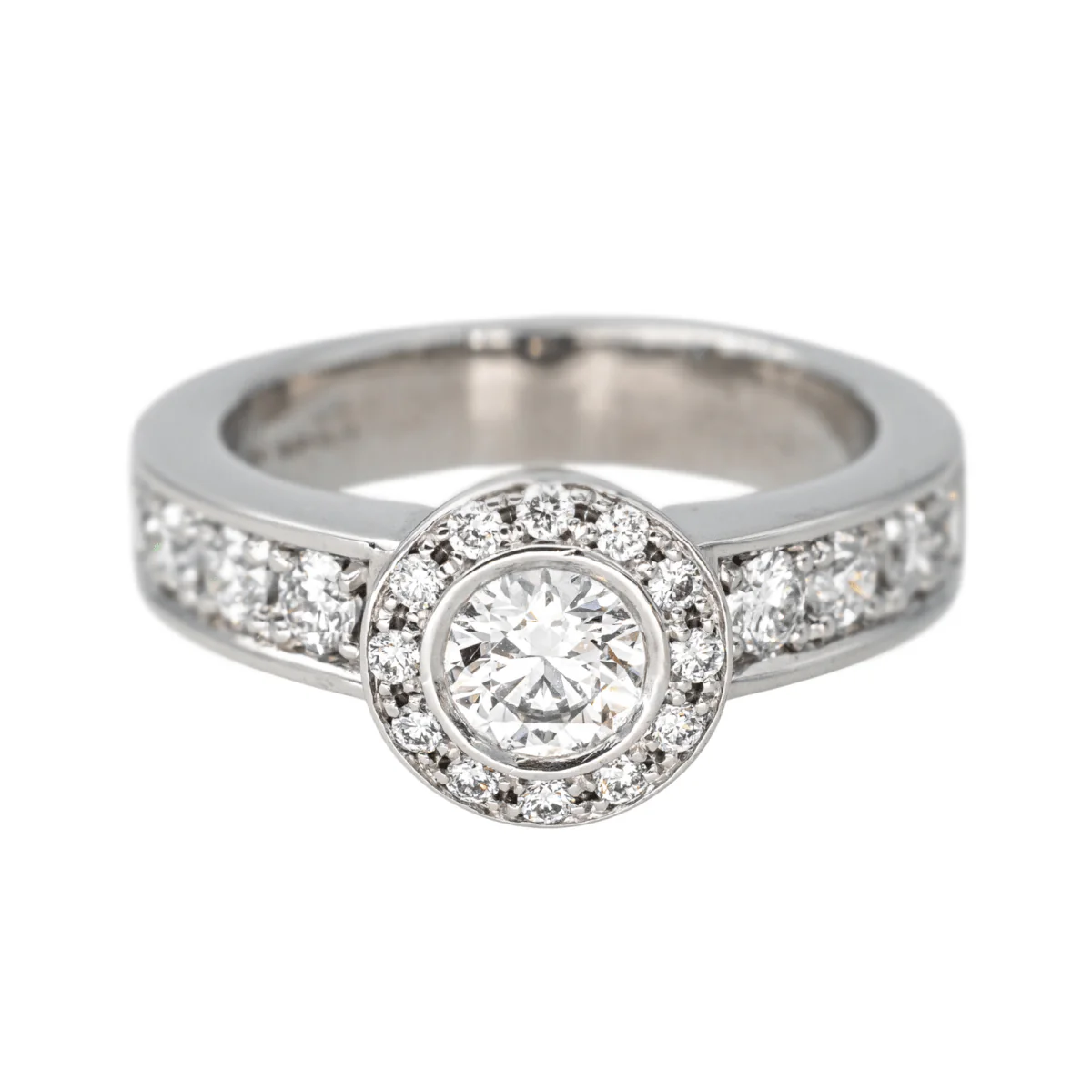 Bague Solitaire en or blanc et diamants