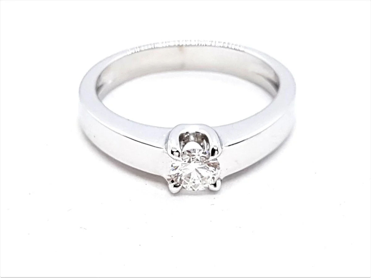 Bague Solitaire Or blanc Diamant - Image 17