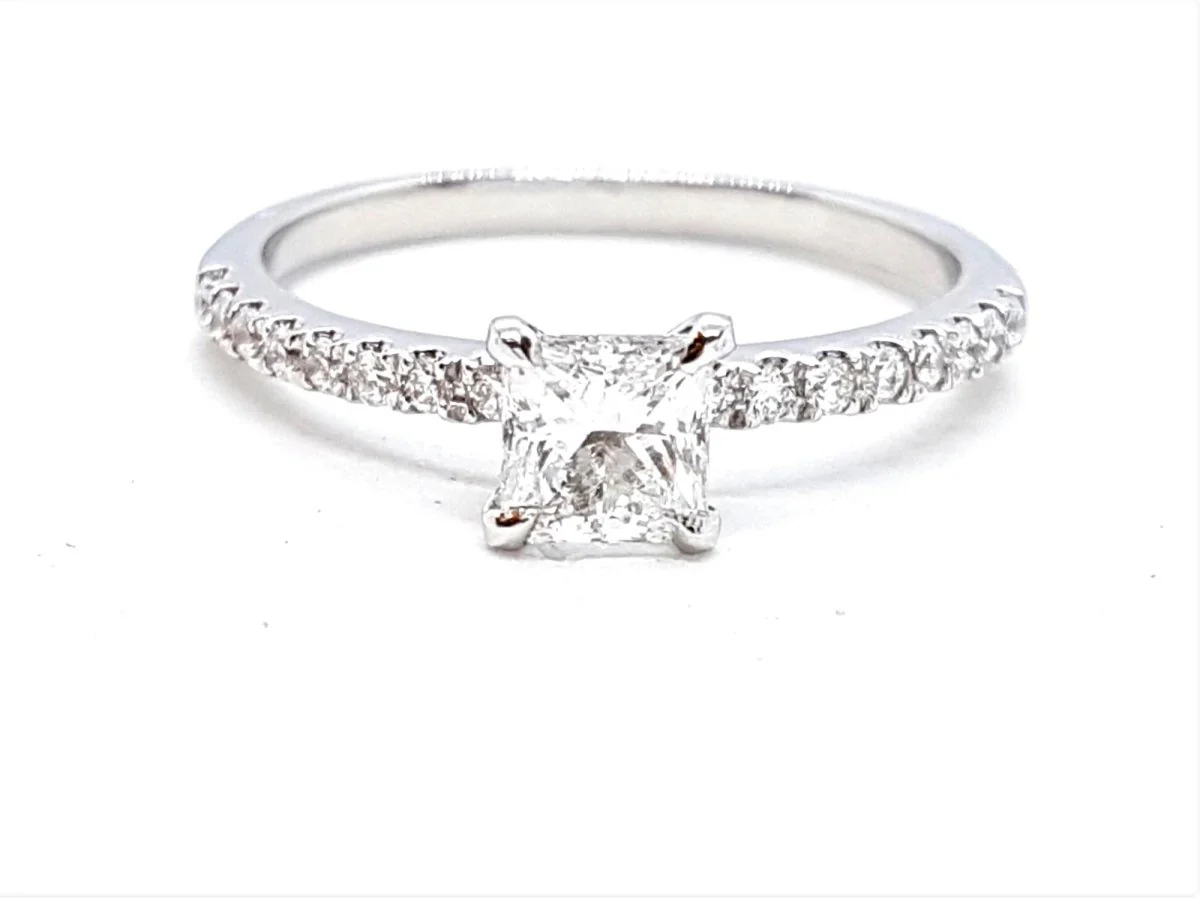 Bague Solitaire Or blanc Diamant - Image 15