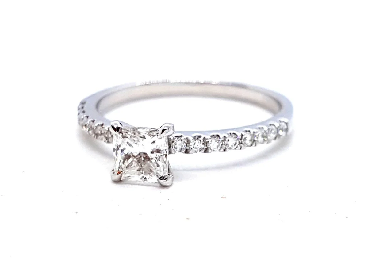 Bague Solitaire Or blanc Diamant - Image 26