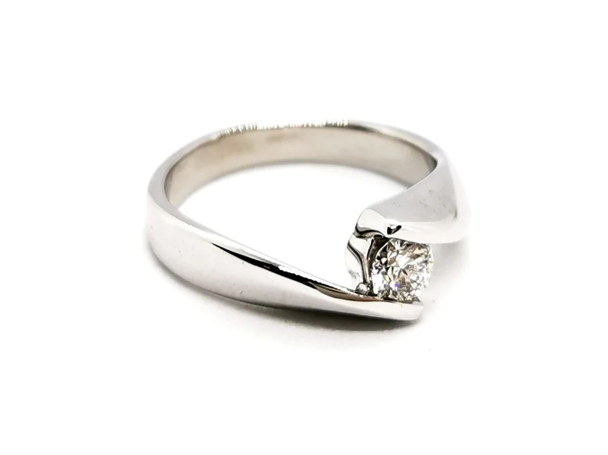 Bague Solitaire Or blanc Diamant - Image 5