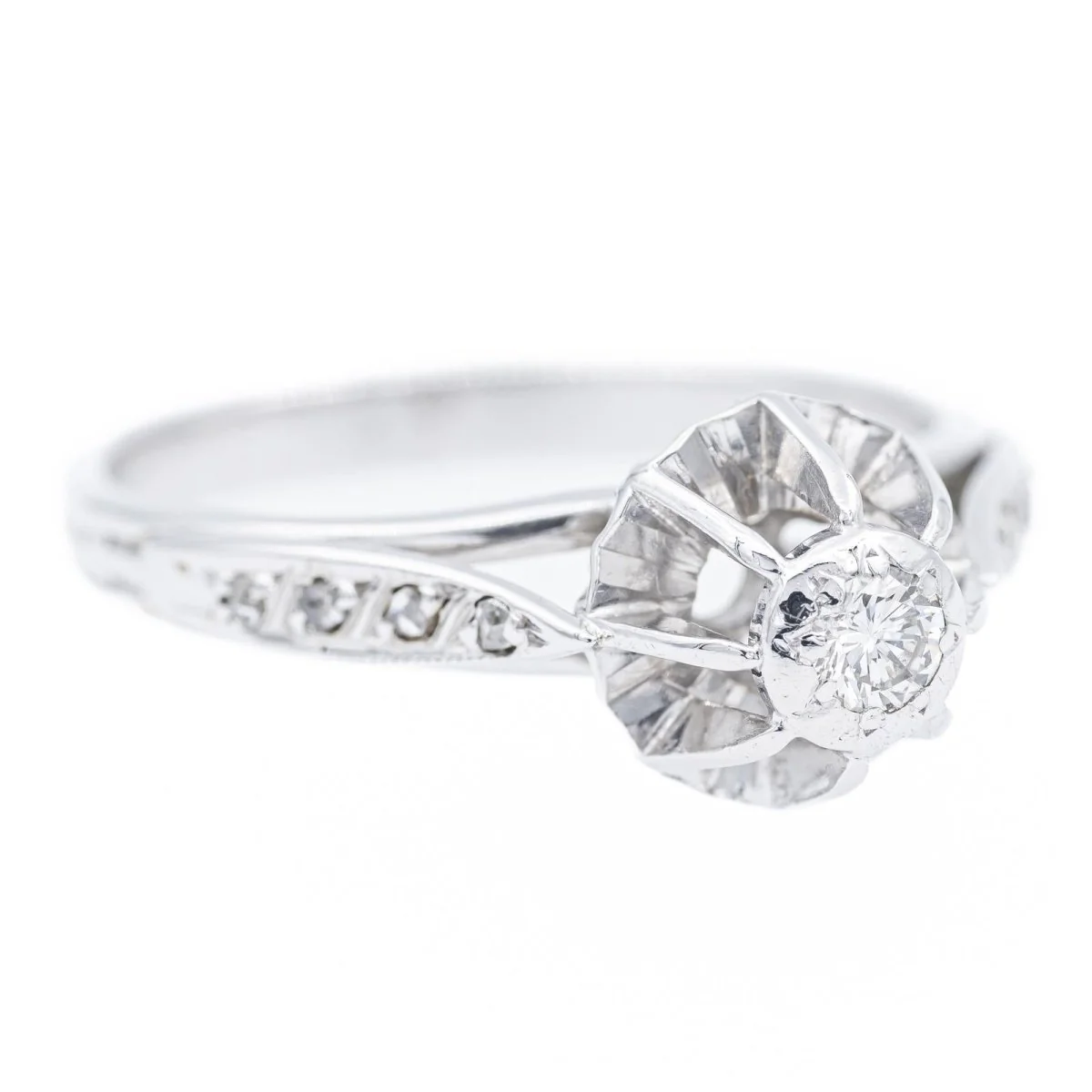 Bague Solitaire en or blanc et diamant - Image 6