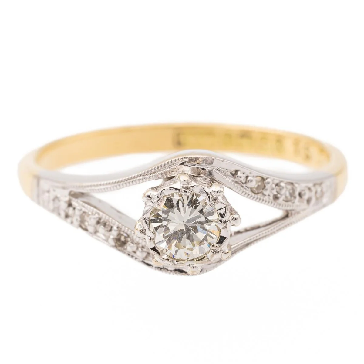 Bague Solitaire en or blanc et diamants