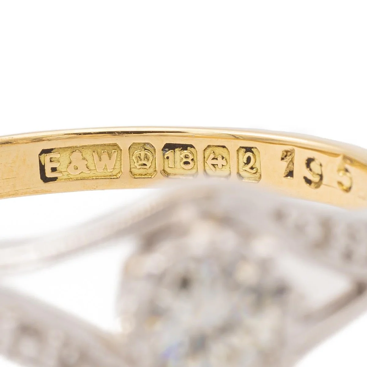 Bague Solitaire en or blanc et diamants - Image 6