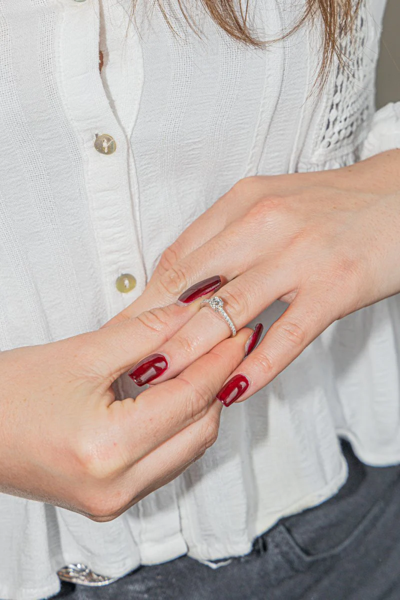 Bague Solitaire en Or blanc et Diamant - Image 2