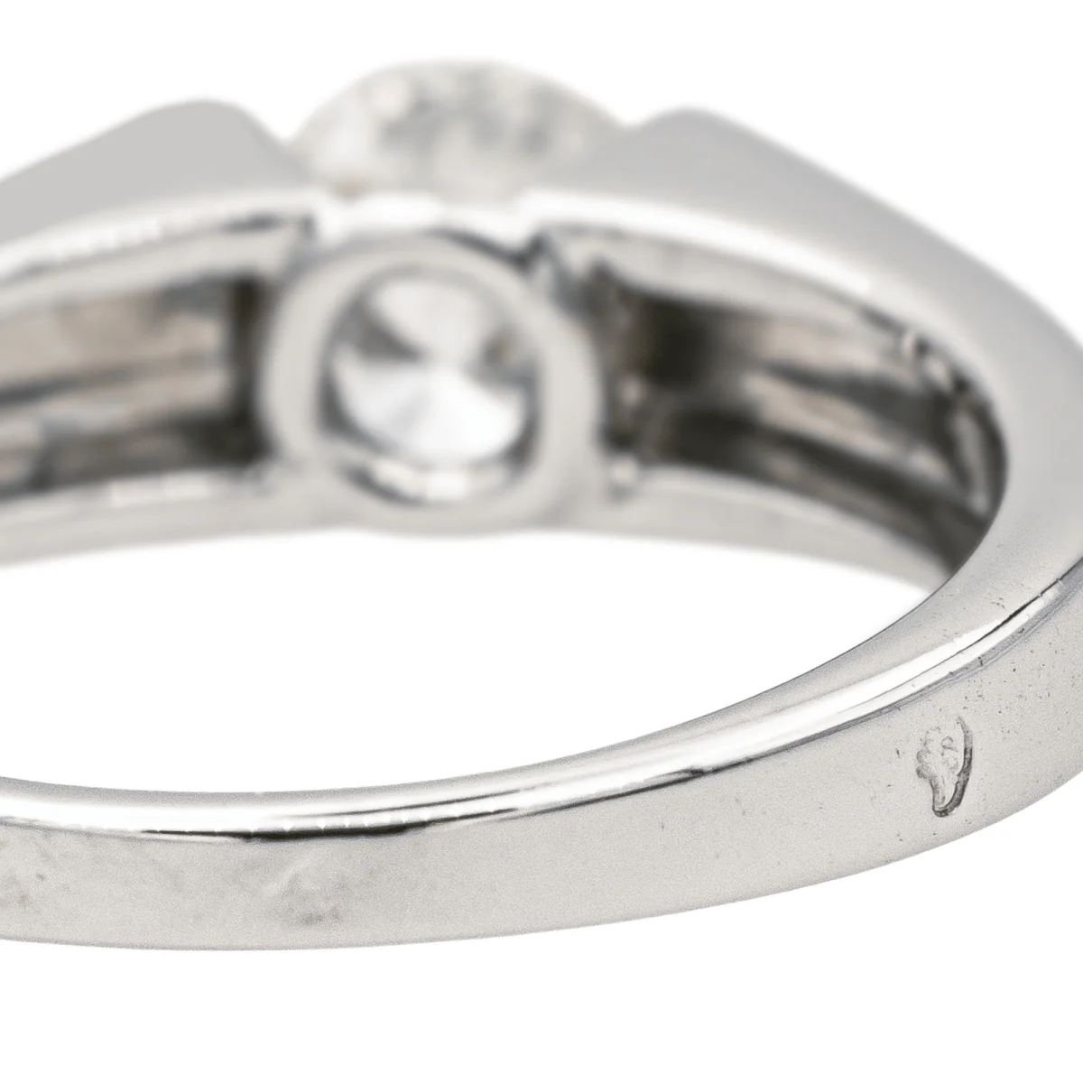 Bague Solitaire en or blanc et diamant - Image 6