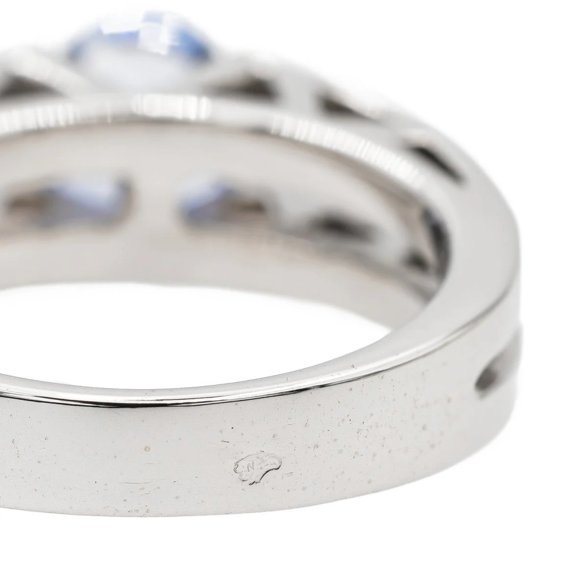 Bague Solitaire en Or blanc et Saphir - Image 6