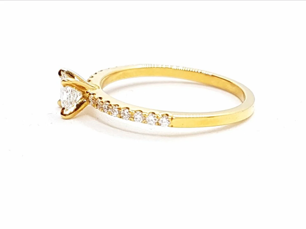 Bague Solitaire Or jaune Diamant - Image 12