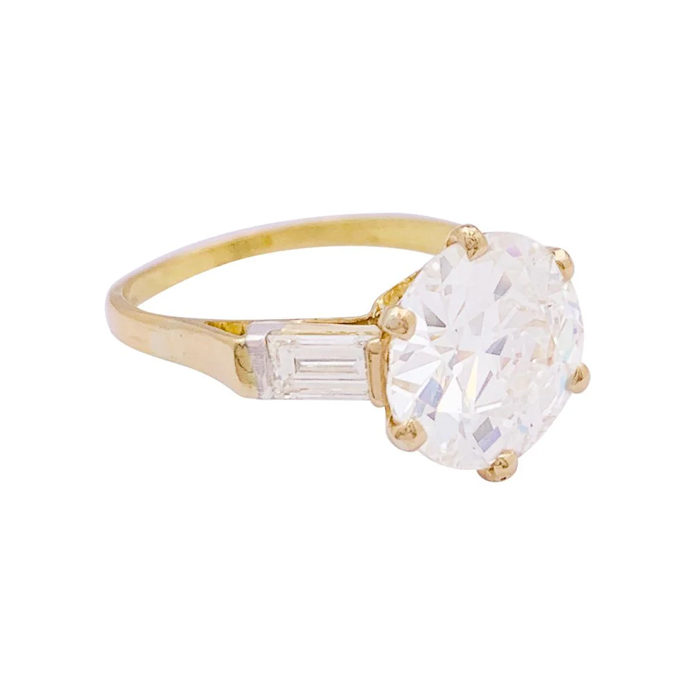 Bague Solitaire en or jaune et diamants - Image 4
