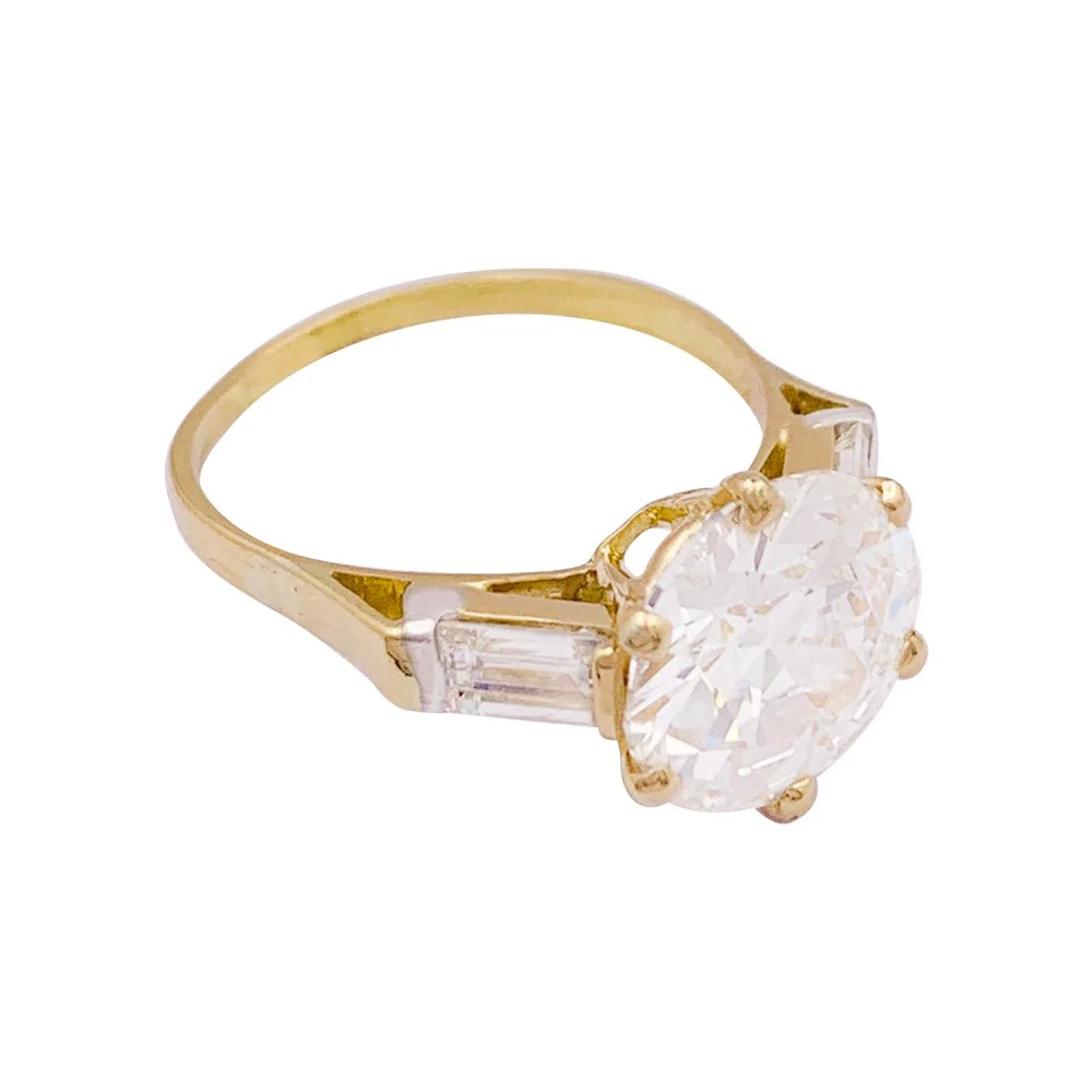Bague Solitaire en or jaune et diamants - Image 5