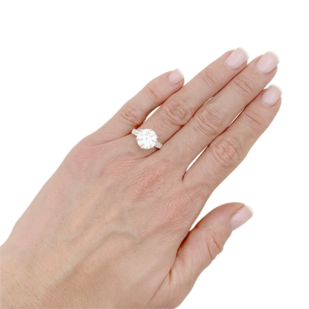 Bague Solitaire en or jaune et diamants - Image 6