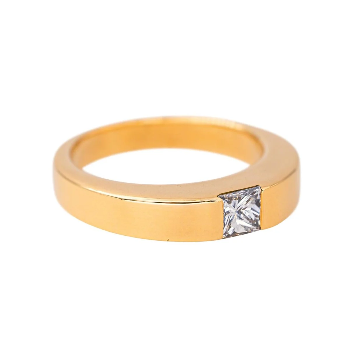 Bague Solitaire en or jaune et diamant - Image 6