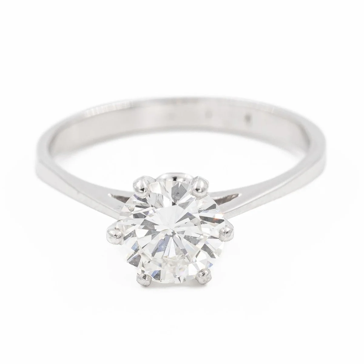 Bague Solitaire en platine et diamant