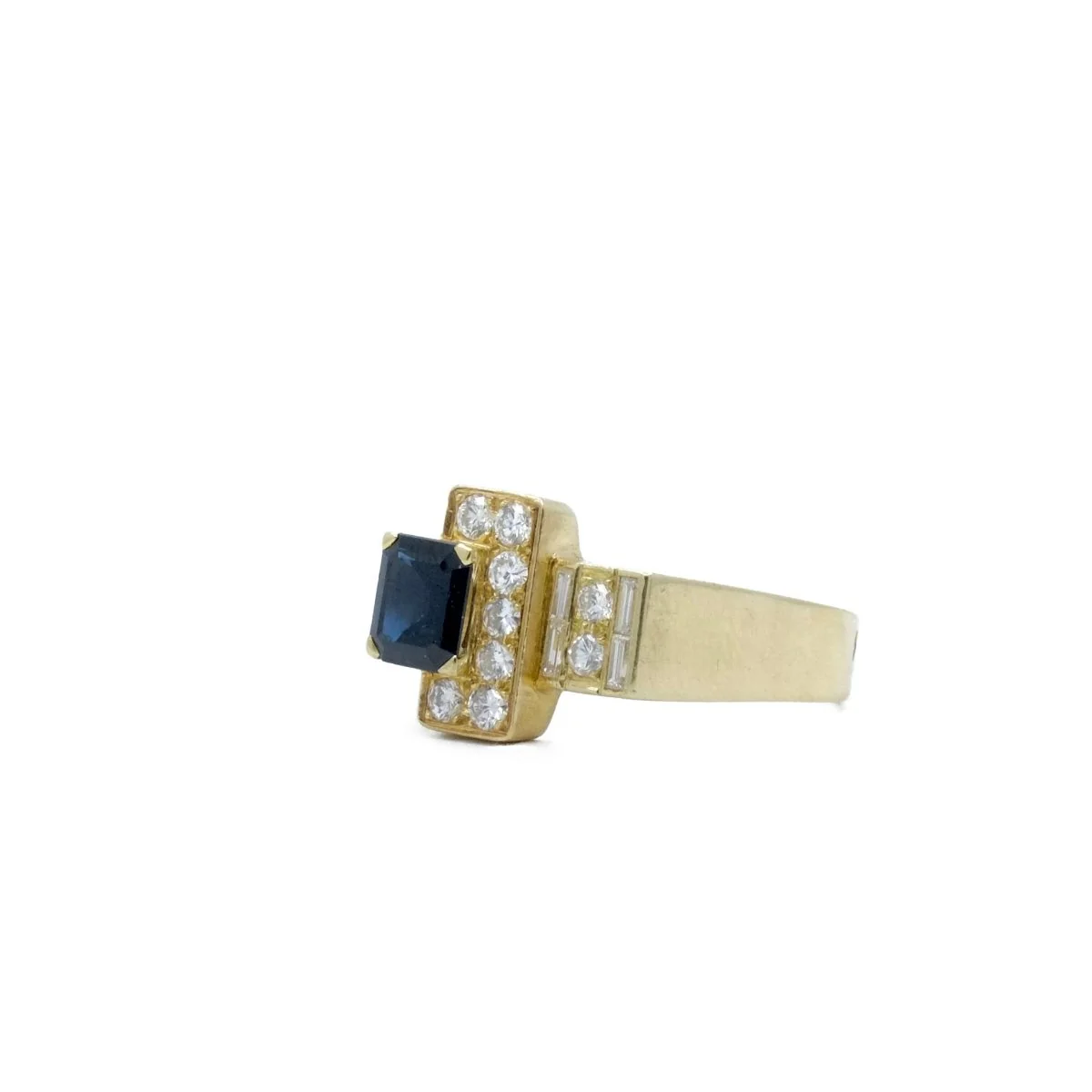 Bague Tank en or jaune, saphir et diamants - Image 3