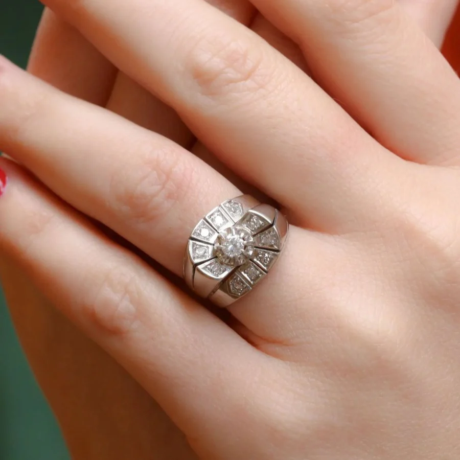Bague Tank Tourbillon en or blanc et diamants - Image 2