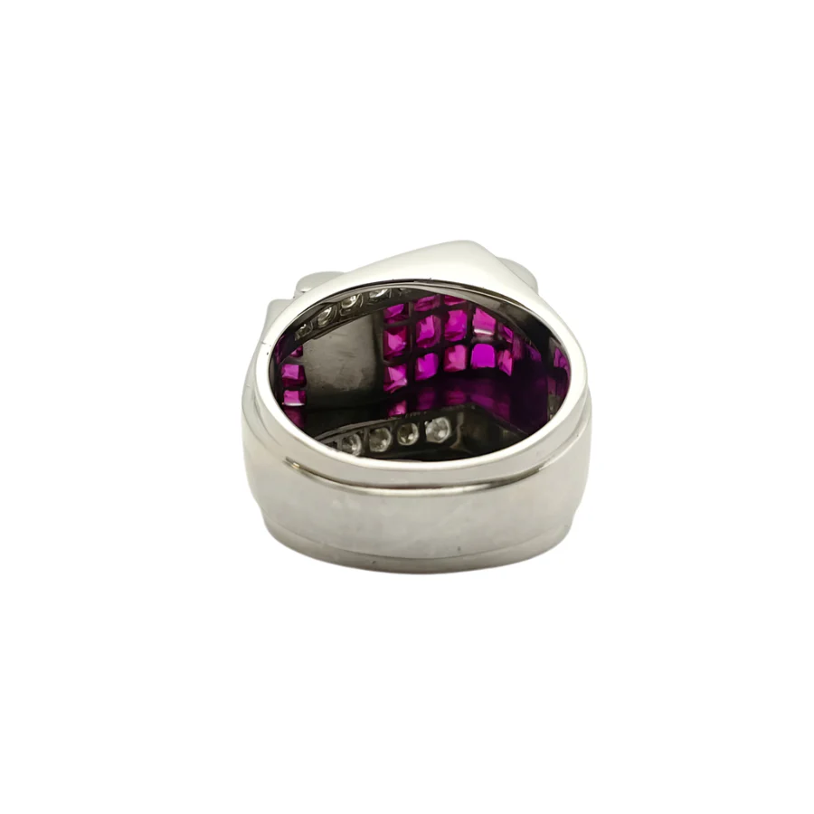 Bague Tank en or blanc, rubis et diamants - Image 4