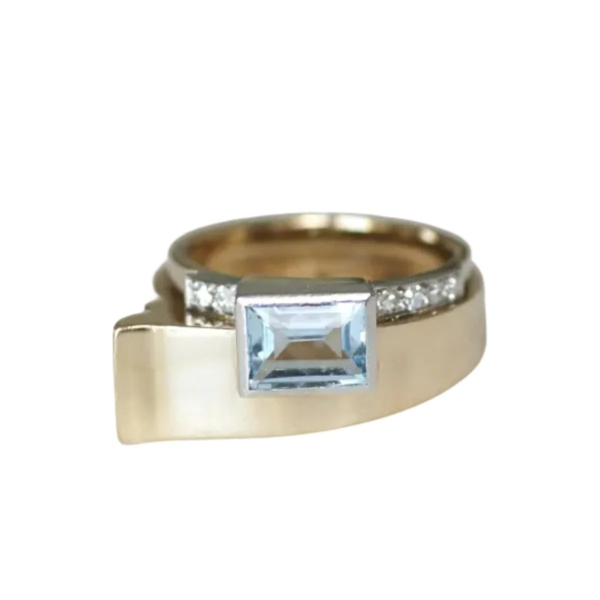 Bague Tank en or jaune, platine, aigue-marine et diamants