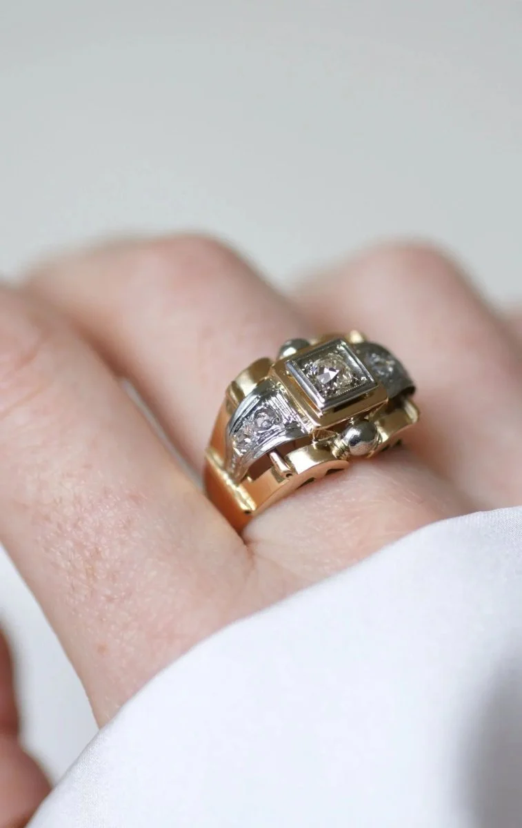 Bague tank en or jaune, platine, et diamants - Image 2