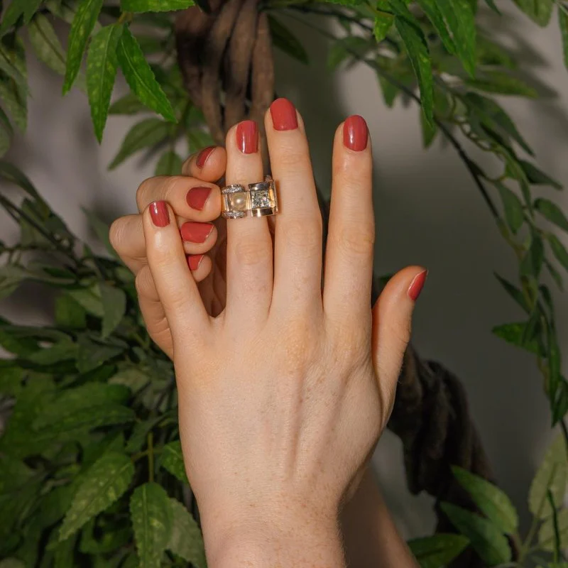 Bague Tank en or rose, platine, perle et diamants - Image 2