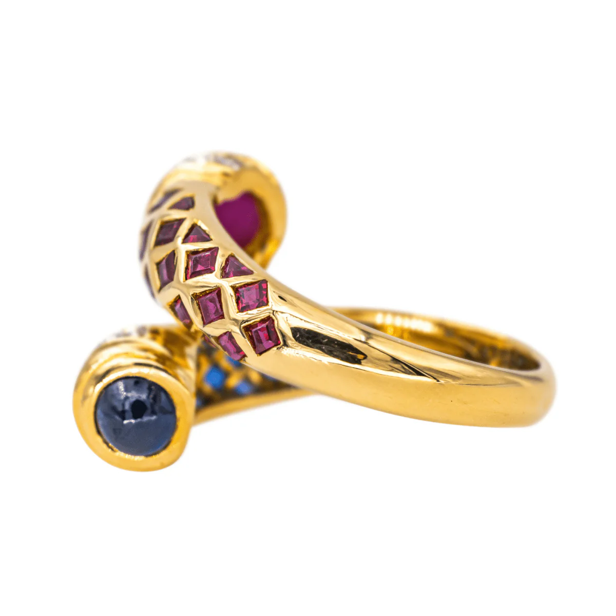 Bague Toi & Moi en or jaune, saphirs, rubis et diamants - Image 4