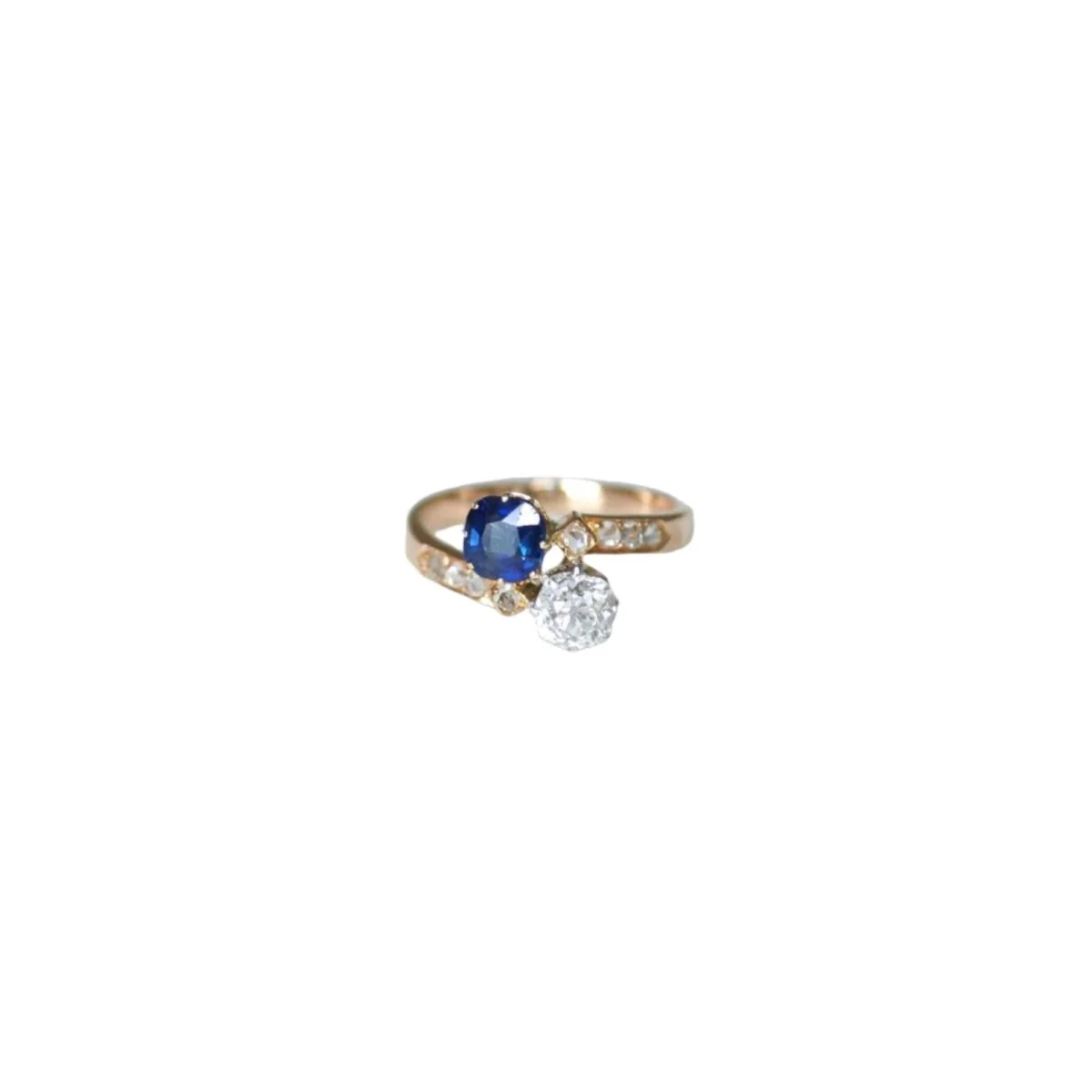Bague Toi et Moi en or rose, platine, saphir, et diamant