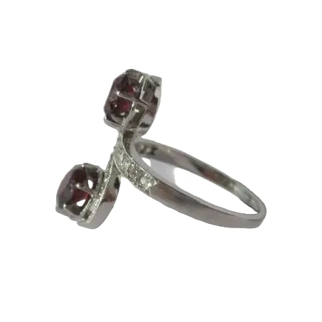 Bague Toi & Moi en platine, grenats et diamants - Image 2