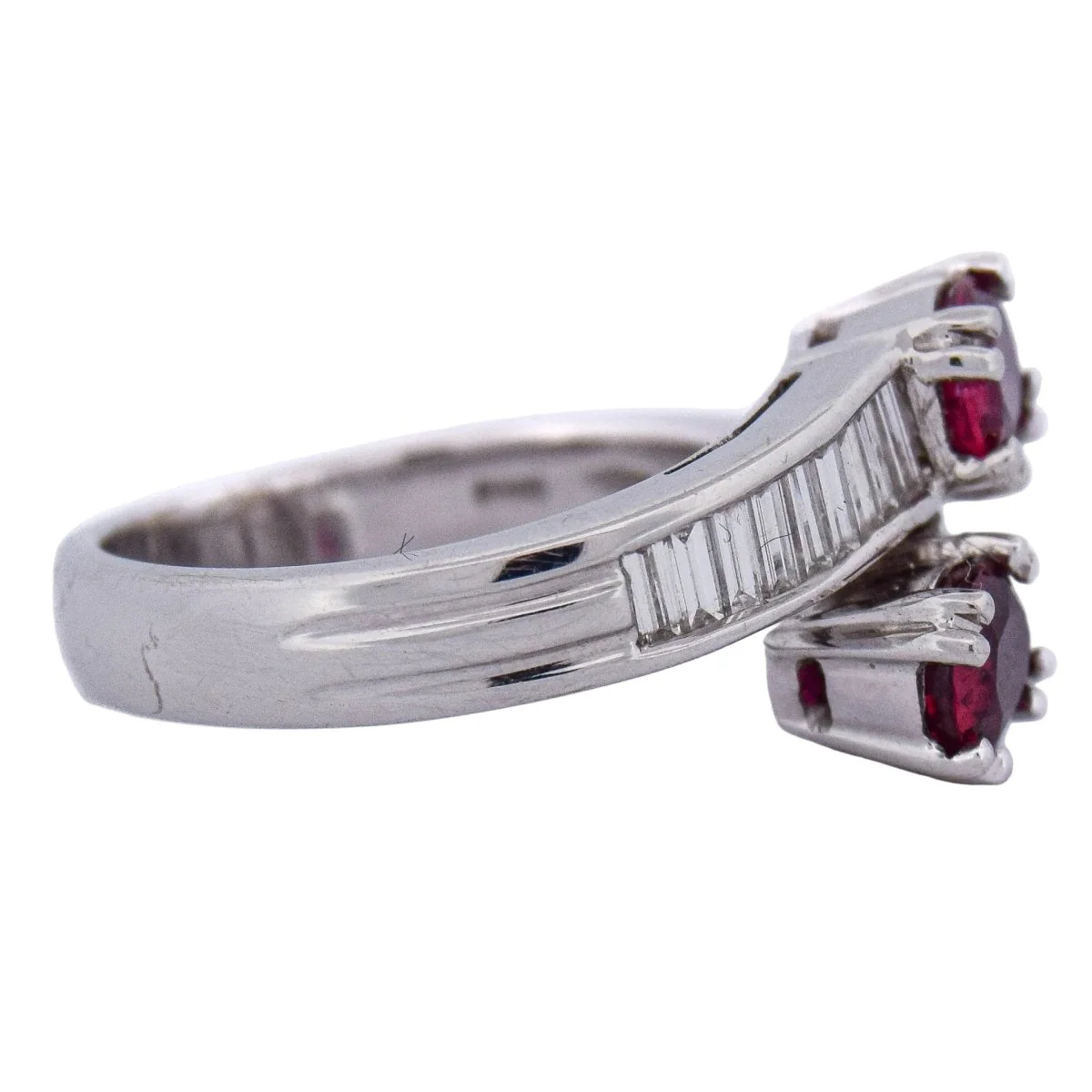 Bague Toi & Moi en or blanc, rubis et diamants - Image 6