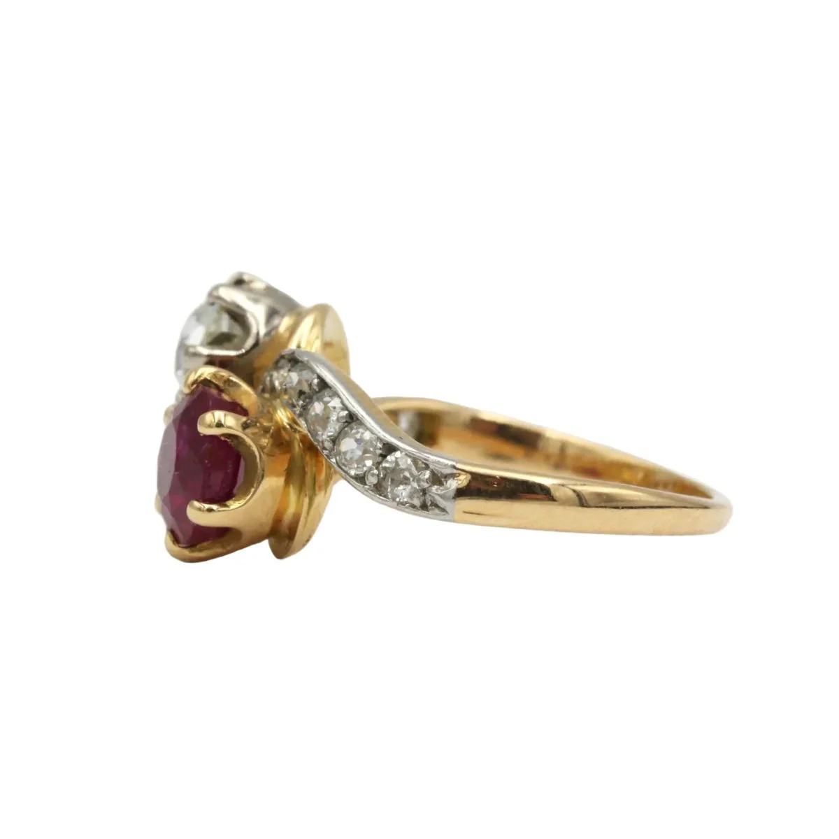 Bague Toi & Moi en or jaune, rubis et diamants - Image 3