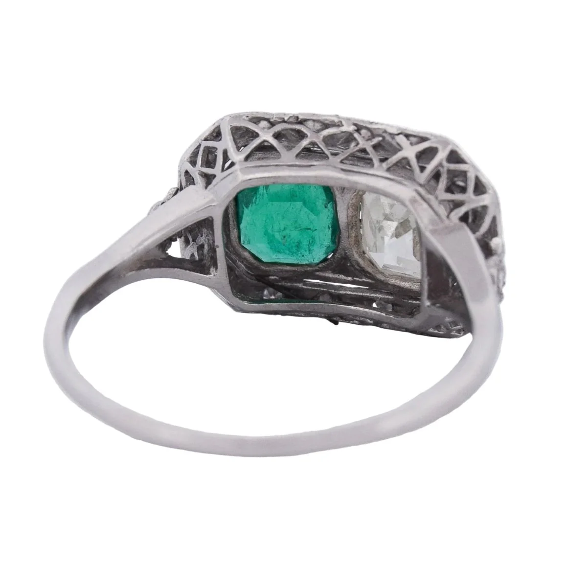 Bague Toi & Moi en platine, émeraude et diamants - Image 6