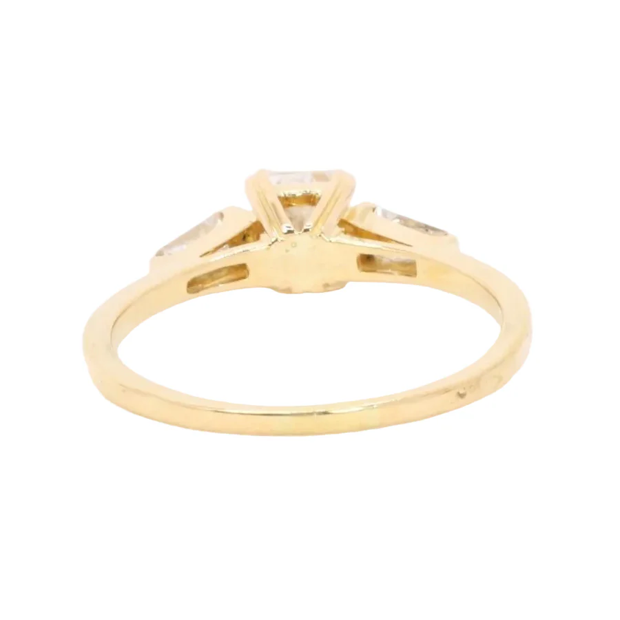 Bague Trilogie en or jaune et diamants - Image 4
