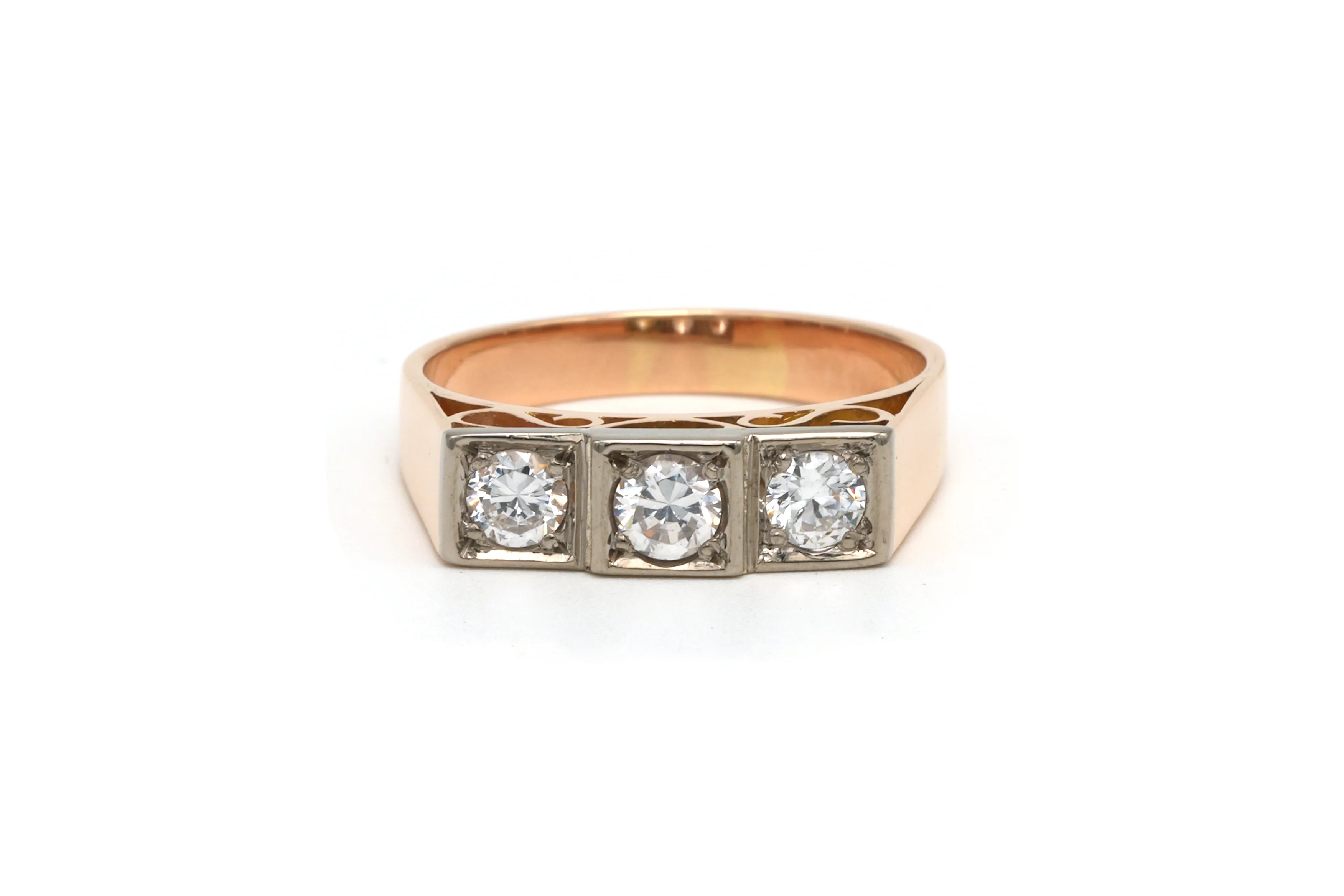 Bague Trilogie en or blanc, or jaune et diamants