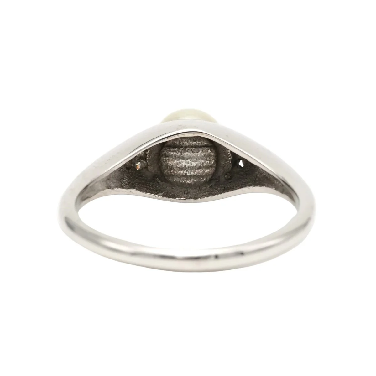 Bague Trilogie en or blanc, perle et diamants - Image 4