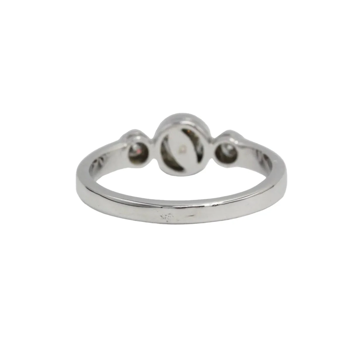 Bague Trilogie en or blanc, platine et diamants - Image 4