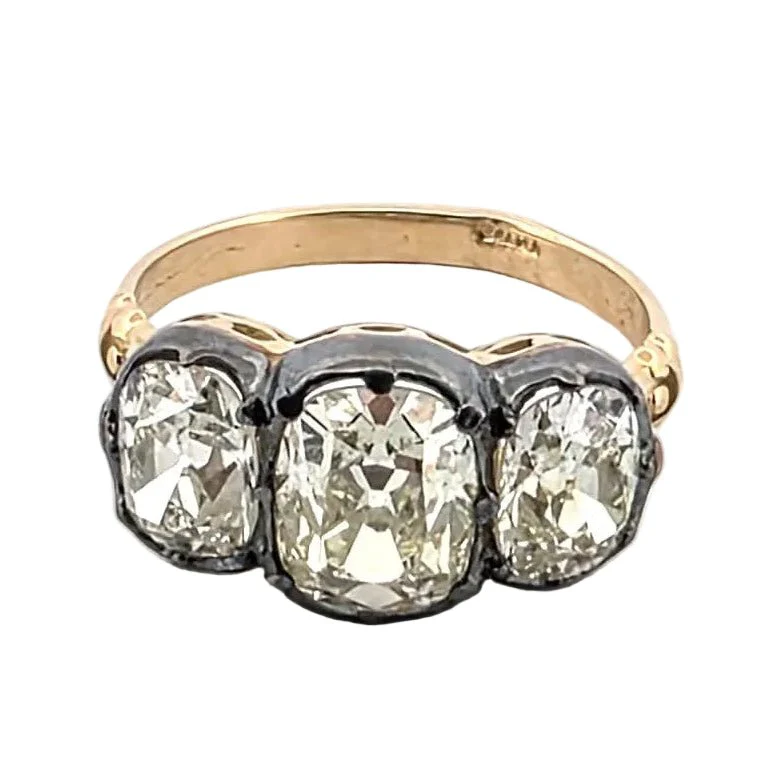Bague Trilogie en or jaune et diamants